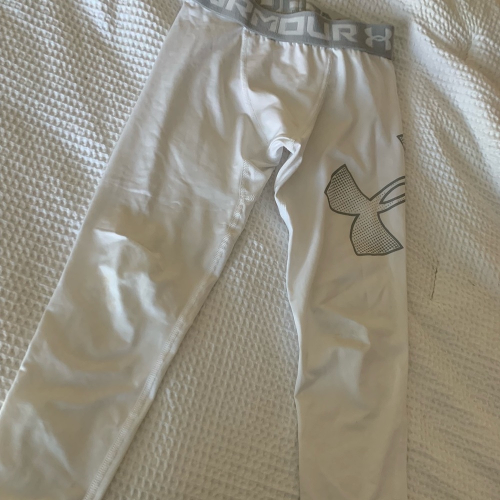 Under Armour youth small tights.